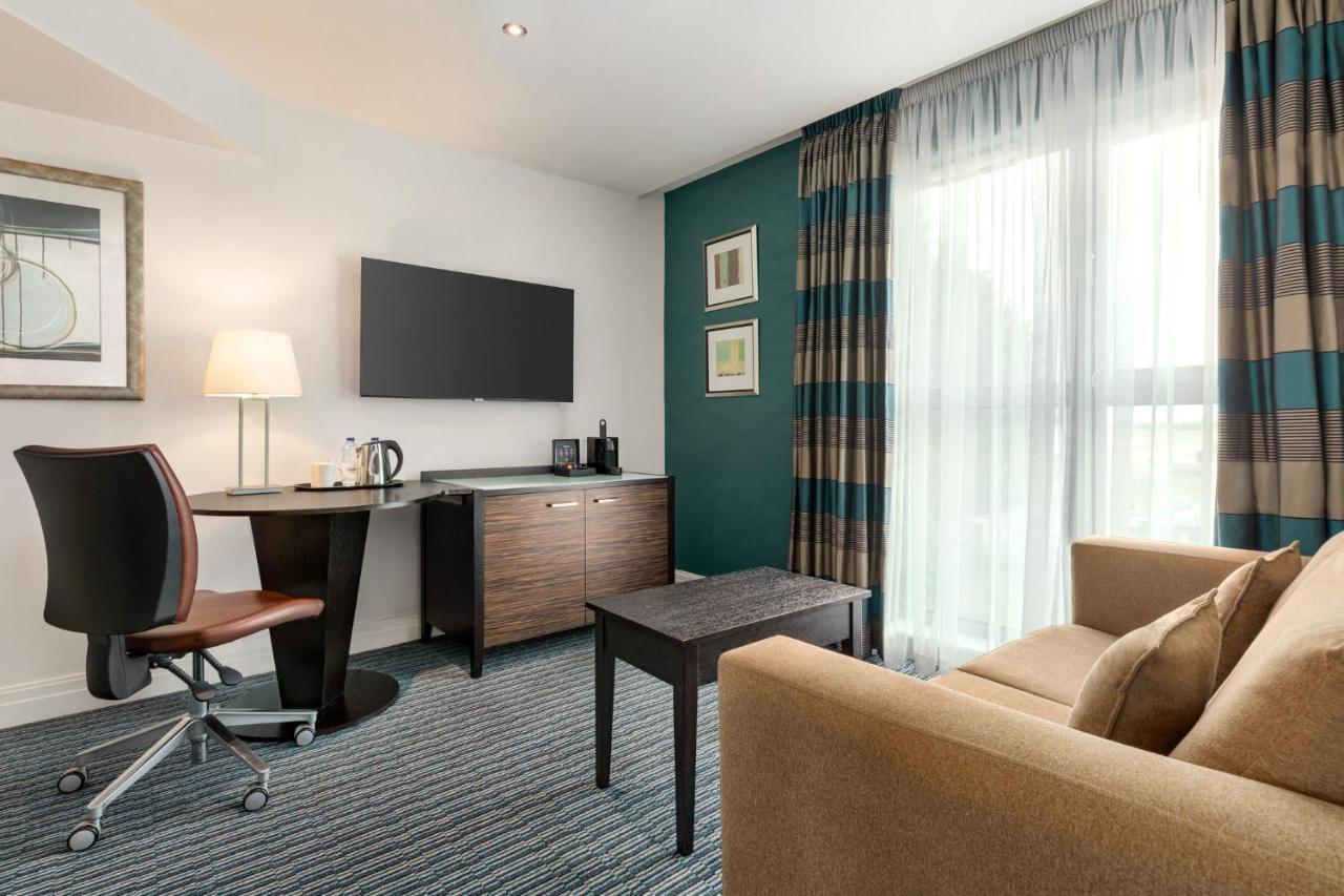 Holiday Inn Birmingham Airport - Nec By Ihg Bickenhill Exterior photo