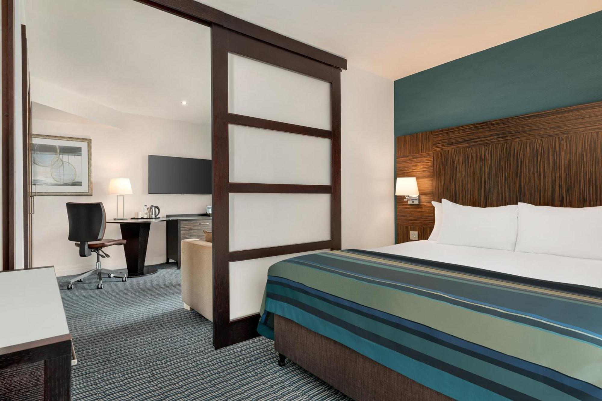 Holiday Inn Birmingham Airport - Nec By Ihg Bickenhill Exterior photo