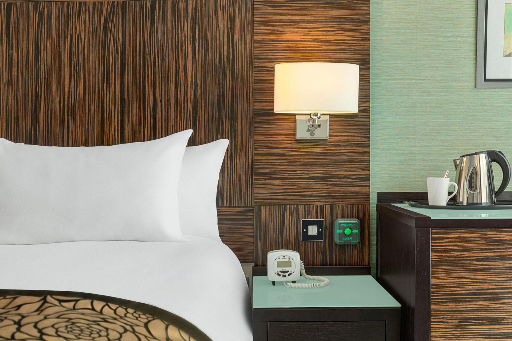 Holiday Inn Birmingham Airport - Nec By Ihg Bickenhill Exterior photo